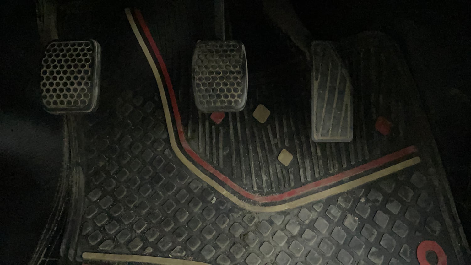 Used 2020 Maruti Suzuki Alto 800 VXi Petrol Manual interior PEDALS VIEW