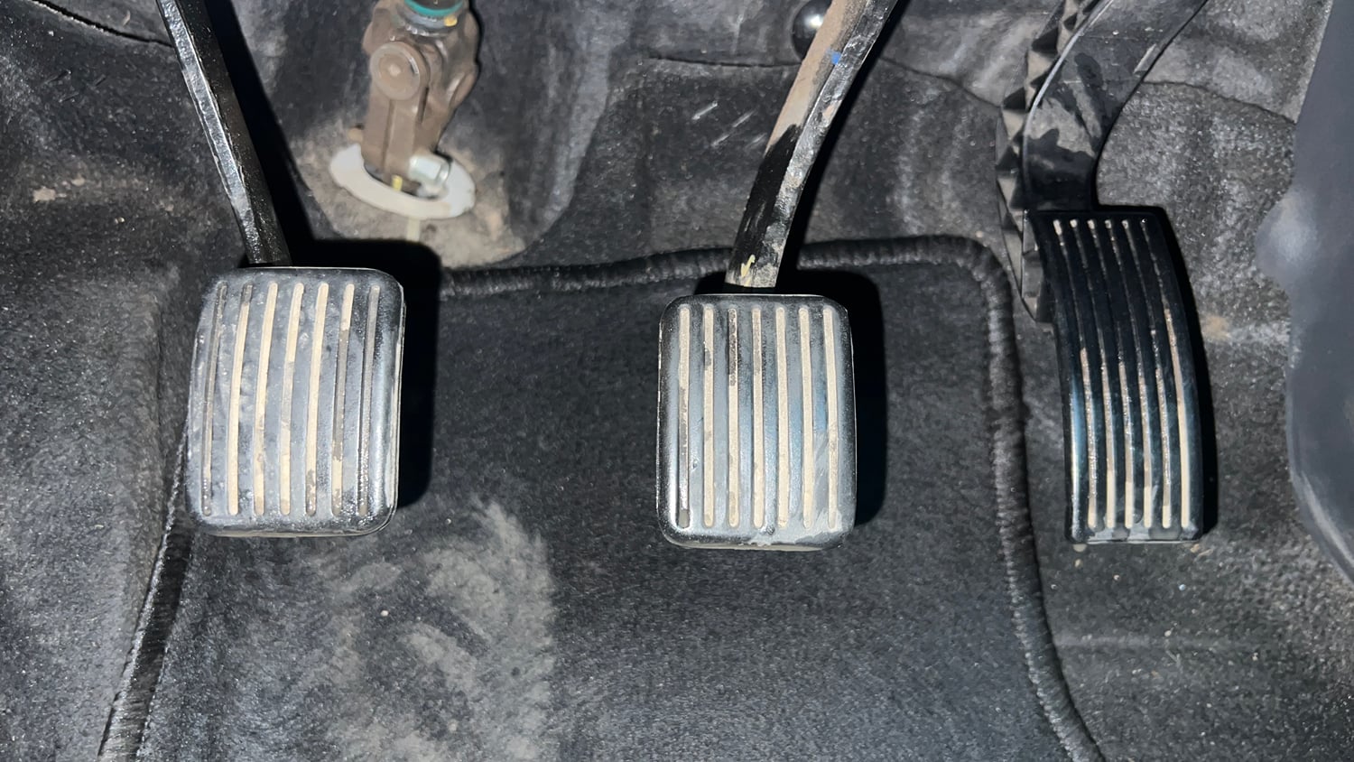Used 2022 Hyundai Grand i10 Nios Sportz 1.2 Kappa VTVT Petrol Manual interior PEDALS VIEW