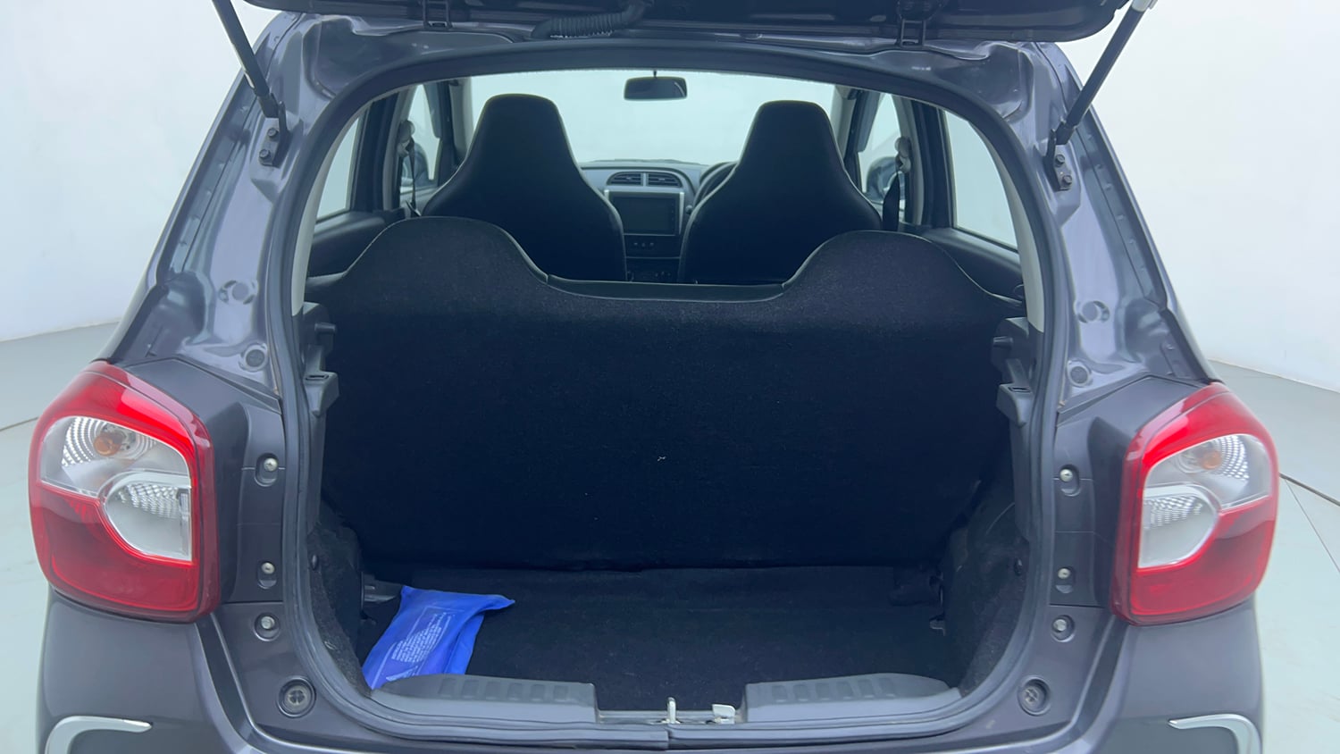 Used 2023 Maruti Suzuki Alto K10 VXi Plus AGS Petrol Automatic interior DICKY INSIDE VIEW