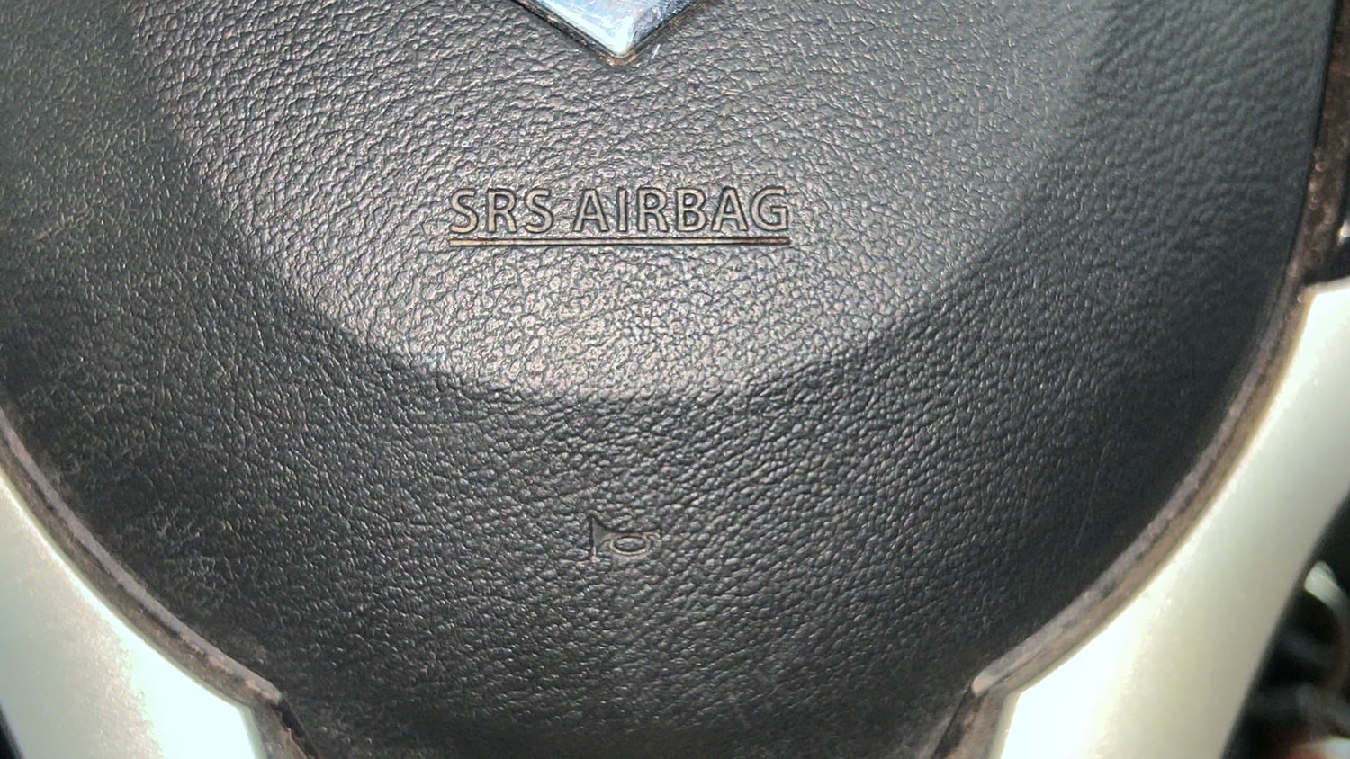 Used 2023 Maruti Suzuki Wagon R VXI 1.0 Petrol Manual top_features Airbags
