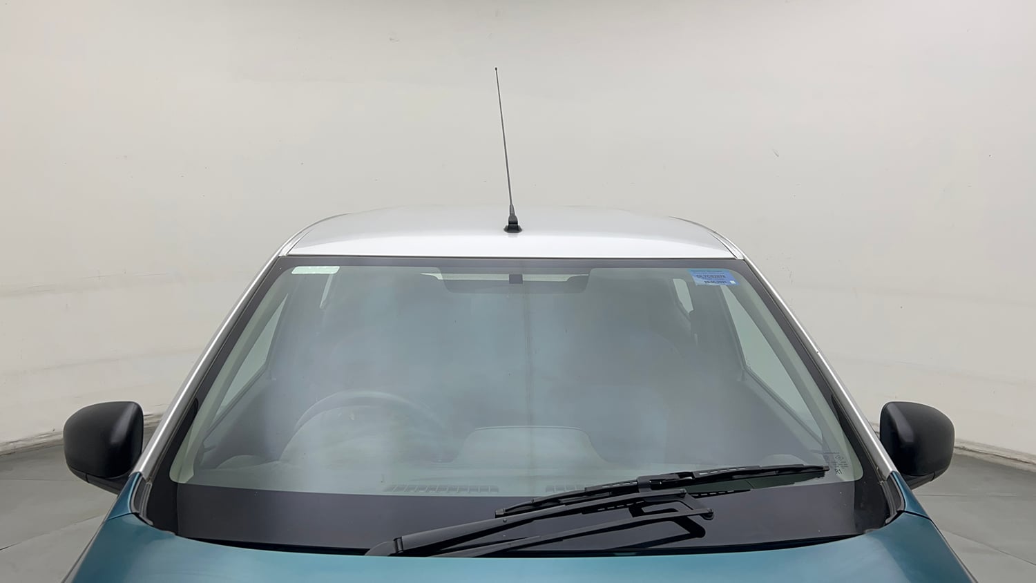 Used 2021 Renault Kwid Neotech RXL Petrol Manual exterior FRONT WINDSHIELD VIEW