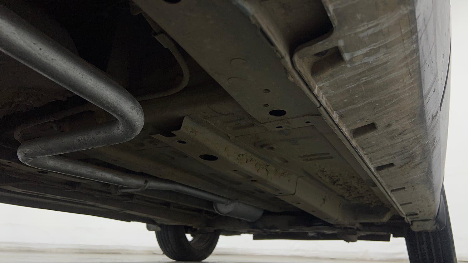 Used 2022 Tata Punch Accomplished MT Petrol Manual extra REAR RIGHT UNDERBODY VIEW