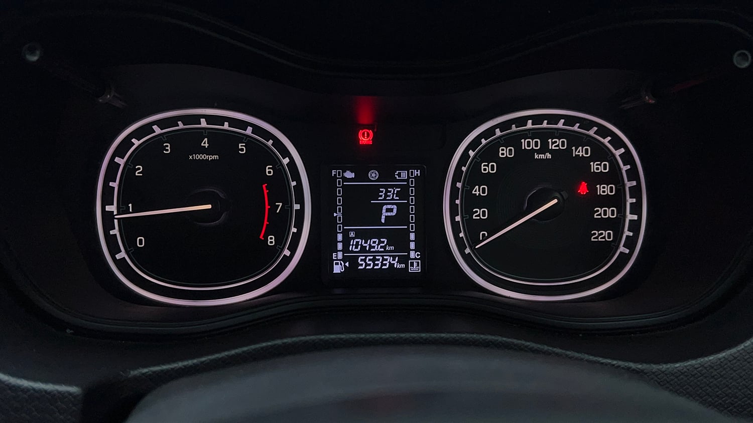 Used 2021 Maruti Suzuki Vitara Brezza ZXi AT SHVS Petrol Automatic interior CLUSTERMETER VIEW