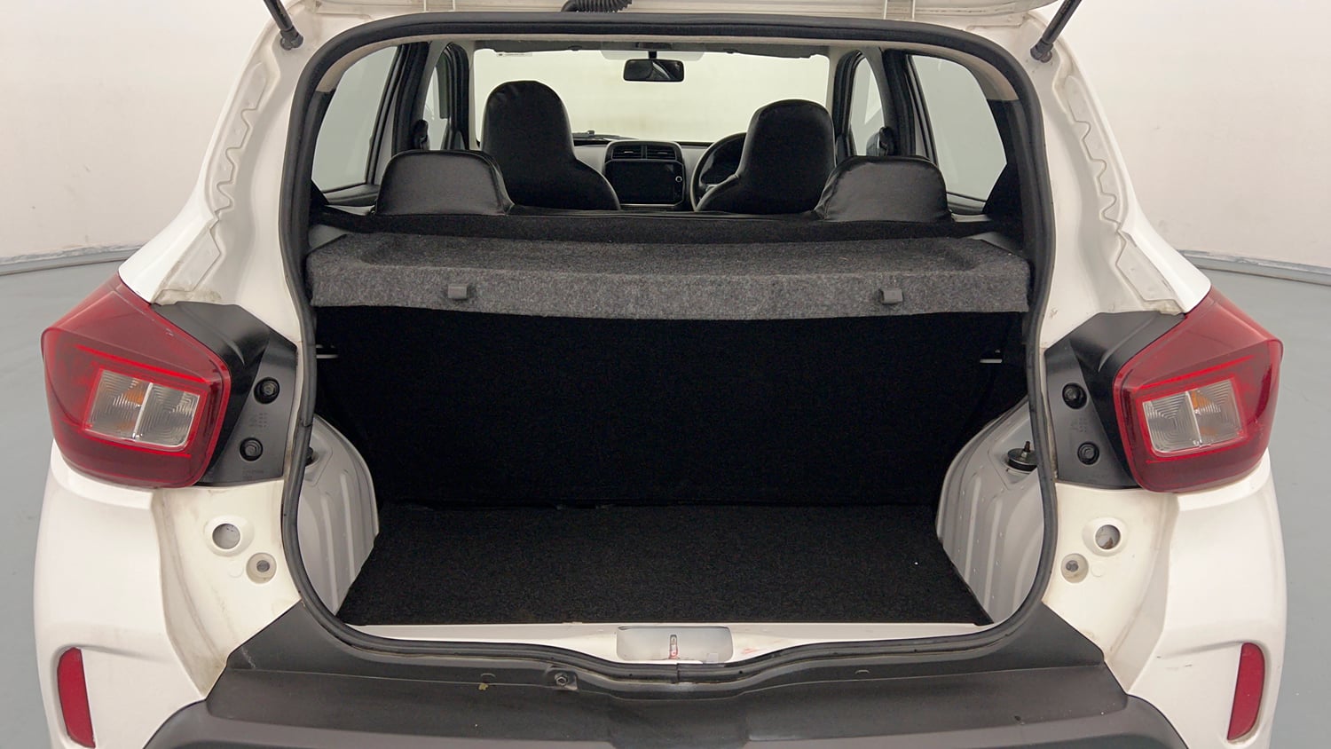 Used 2021 Renault Kwid RXT Petrol Manual interior DICKY INSIDE VIEW