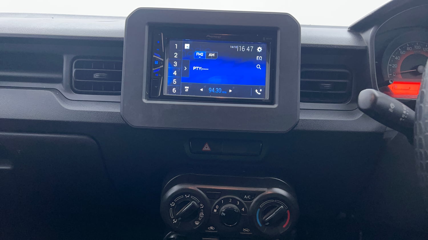 Used 2022 Maruti Suzuki Ignis Sigma 1.2 MT Petrol Manual interior MUSIC SYSTEM & AC CONTROL VIEW