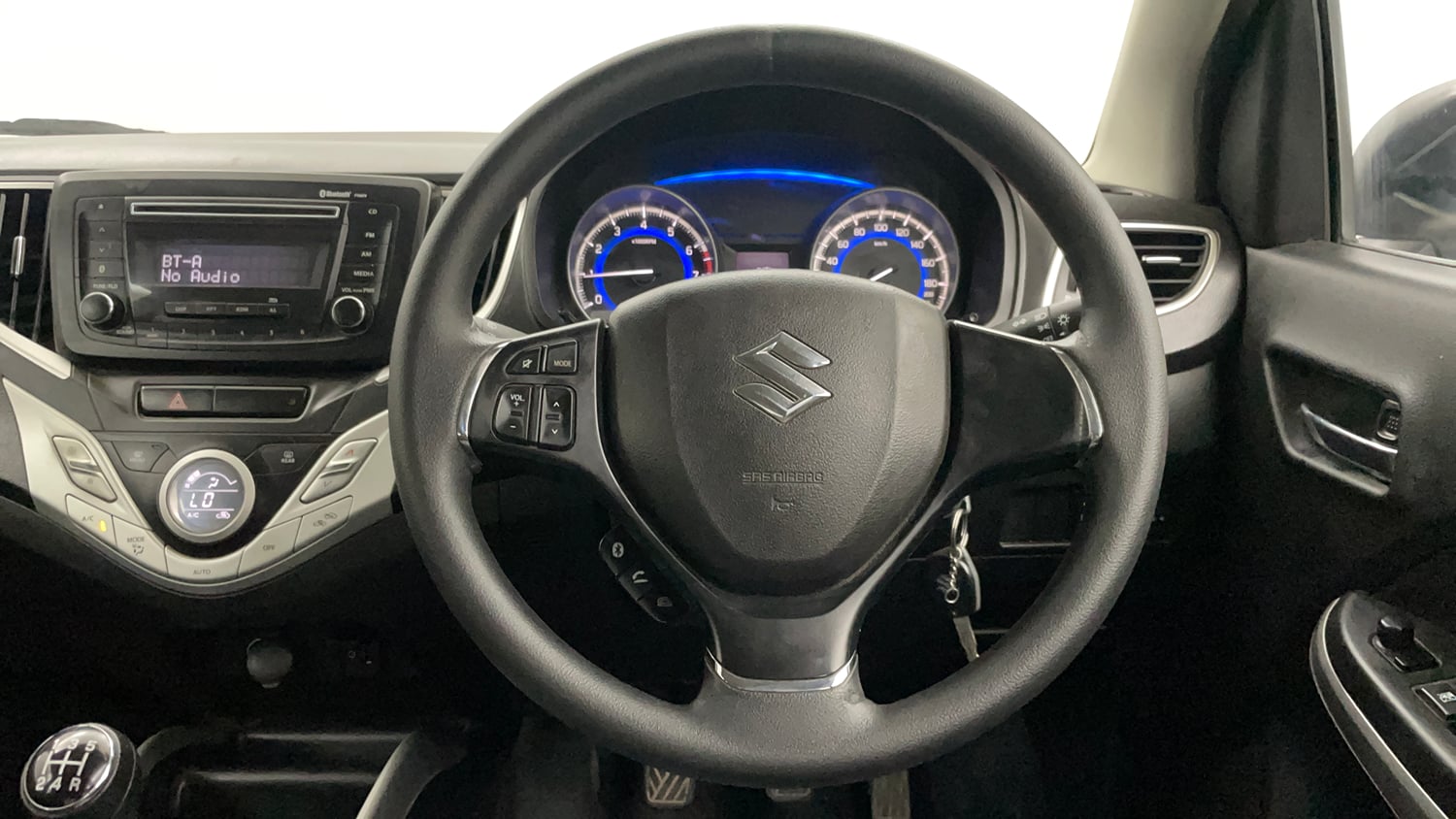 Used 2016 Maruti Suzuki Baleno Delta 1.2 Petrol Manual interior STEERING VIEW