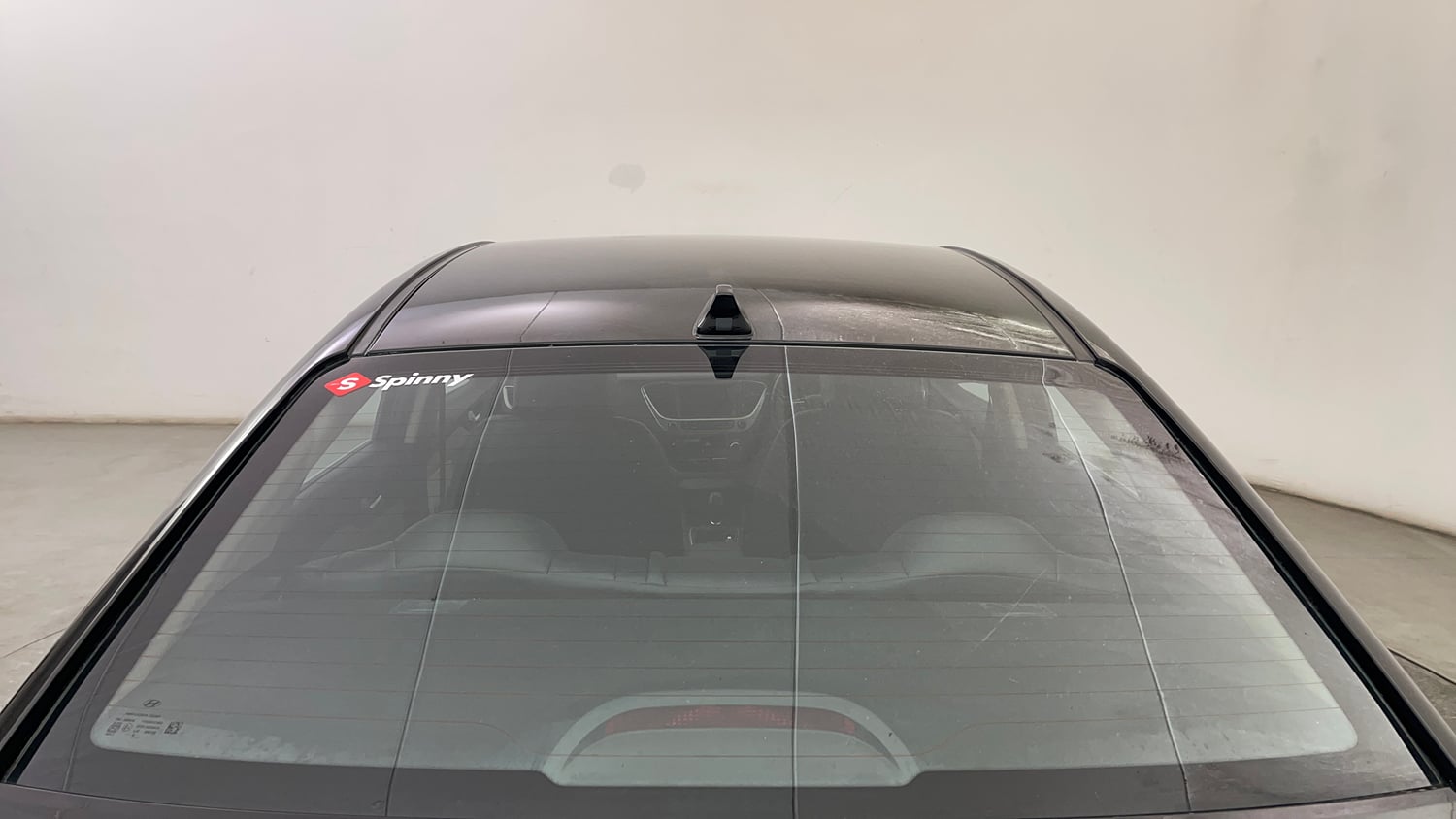 Used 2019 Hyundai Verna SX 1.6 VTVT Petrol Manual exterior BACK WINDSHIELD VIEW