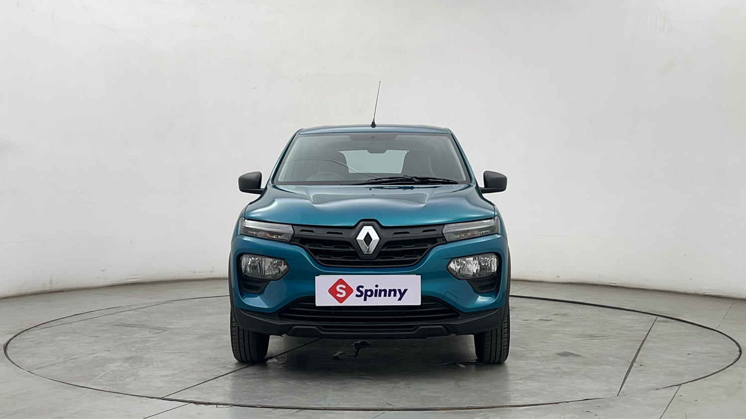 Used 2024 Renault Kwid RXL(O) 1.0L AMT Petrol Automatic exterior FRONT VIEW