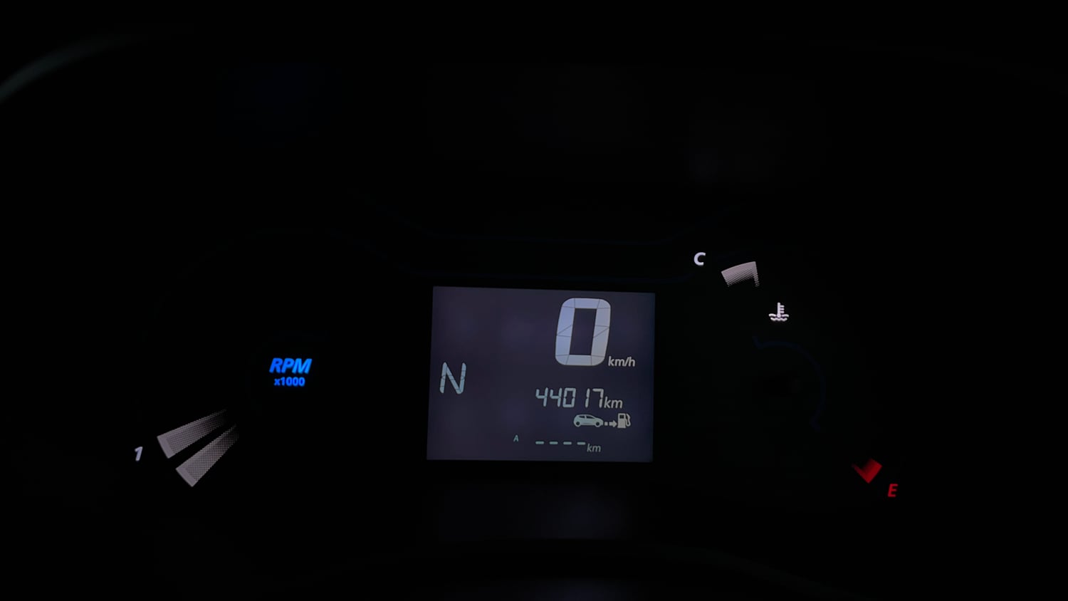 Used 2022 Renault Kwid RXT 1.0 AMT (O) Petrol Automatic interior CLUSTERMETER VIEW