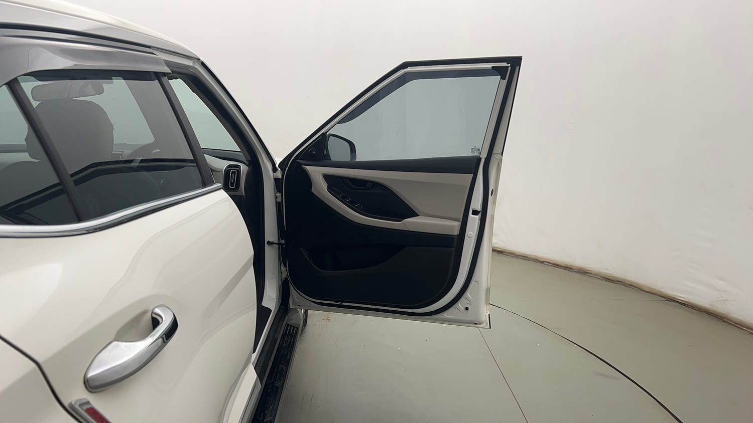 Used 2022 Hyundai Creta E 1.5 Diesel Diesel Manual interior RIGHT FRONT DOOR OPEN VIEW
