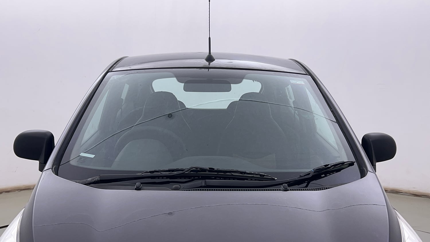 Used 2016 Hyundai Eon Magna + Petrol Manual exterior FRONT WINDSHIELD VIEW