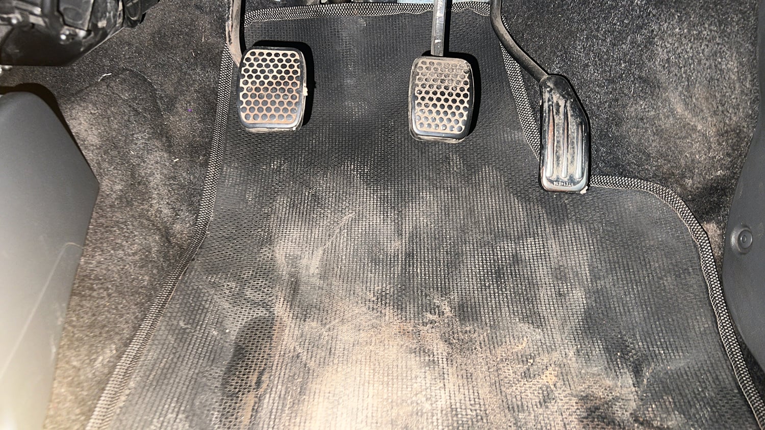 Used 2014 Maruti Suzuki Alto 800 Vxi Petrol Manual interior PEDALS VIEW