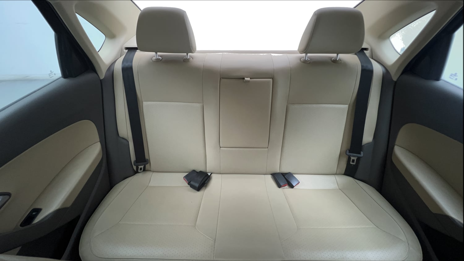 Used 2021 Volkswagen Vento Highline 1.0L TSI Automatic Petrol Automatic interior REAR SEAT CONDITION VIEW