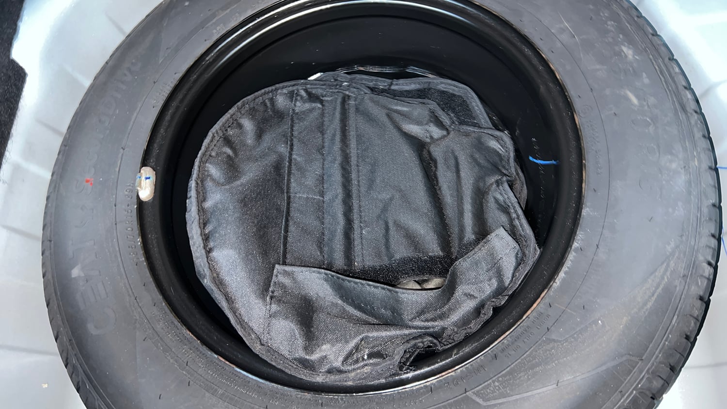Used 2023 Tata Punch Accomplished Dazzle Pack AMT Petrol Automatic tyres SPARE TYRE VIEW