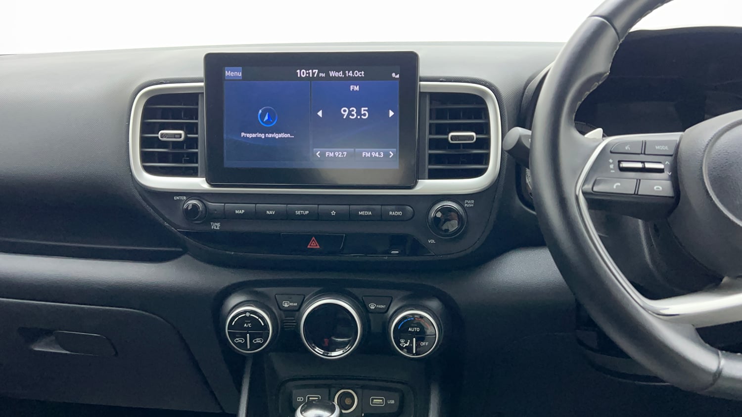 Used 2021 Hyundai Venue SX Plus 1.0 Turbo DCT Petrol Automatic interior MUSIC SYSTEM & AC CONTROL VIEW