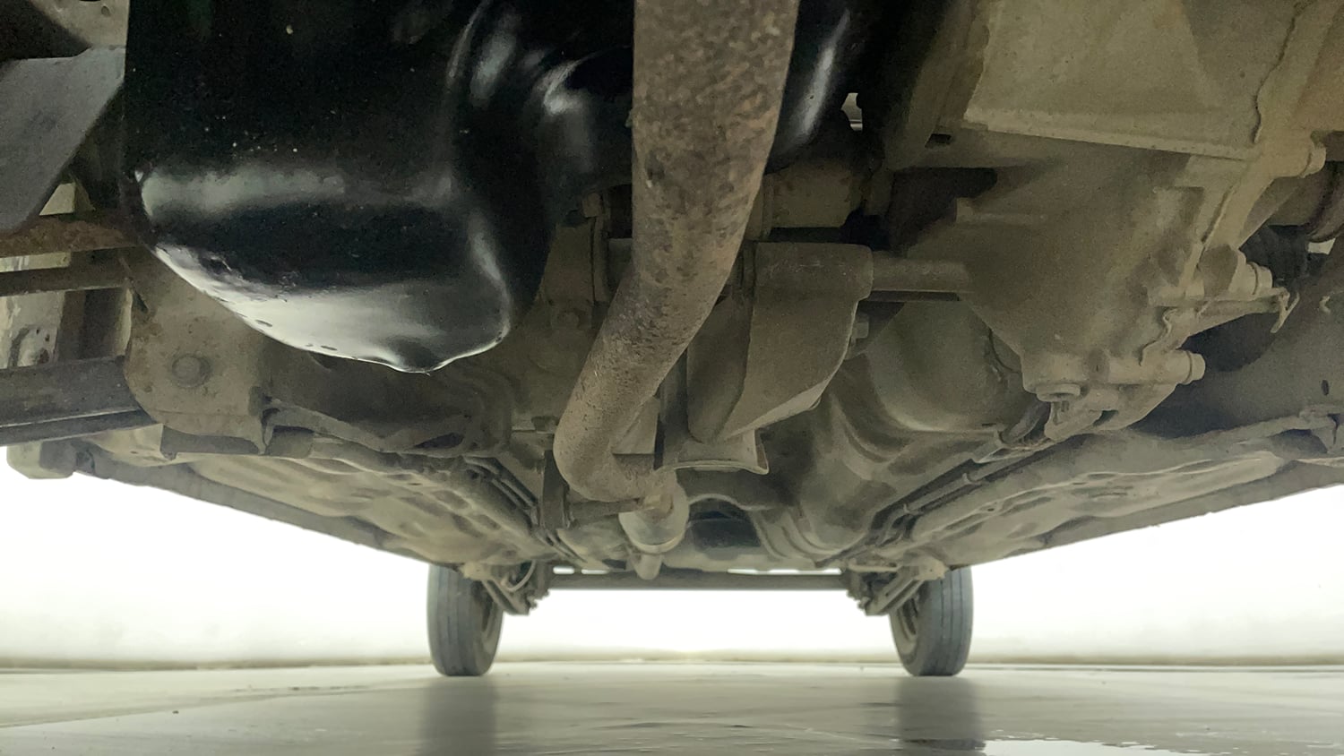 Used 2020 Maruti Suzuki Alto 800 VXi Petrol Manual extra FRONT LEFT UNDERBODY VIEW