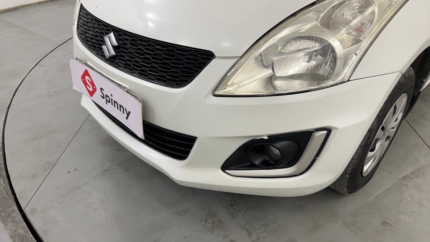 Used 2017 Maruti Suzuki Swift VXi Petrol Manual dents MINOR SCRATCH