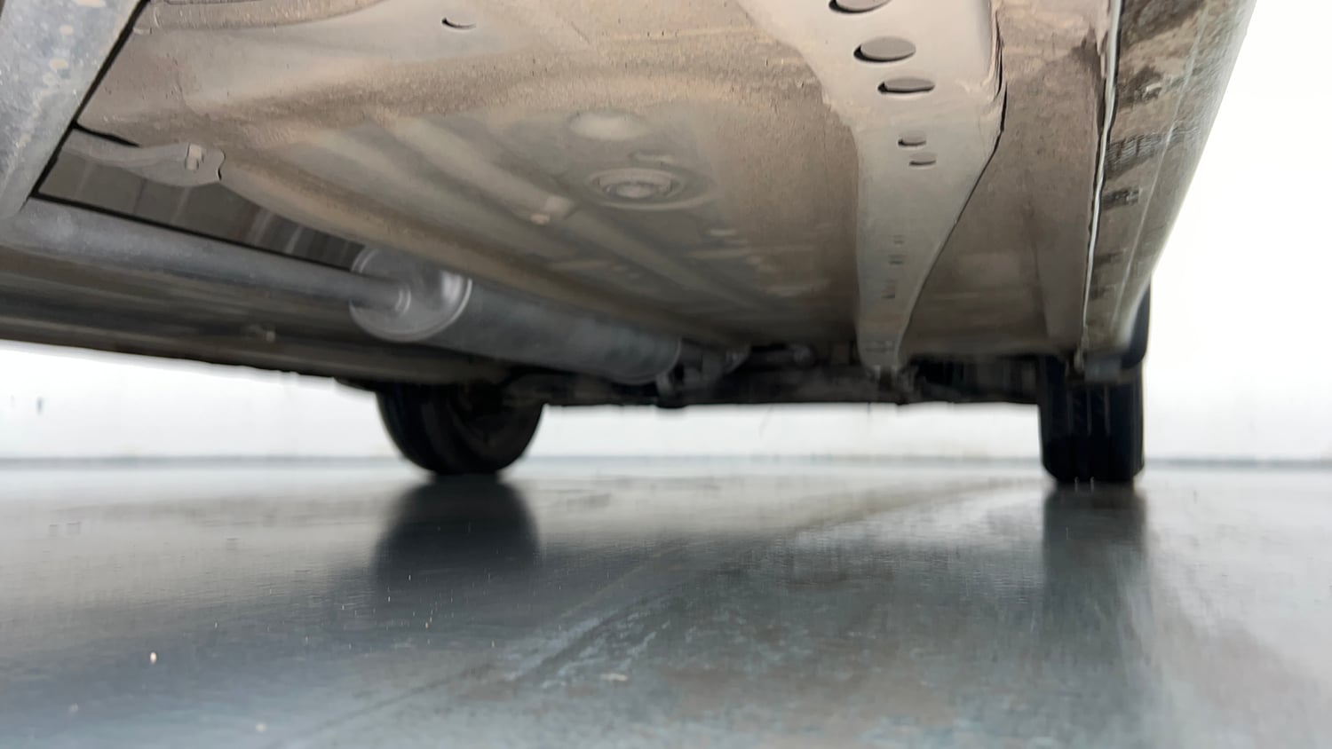 Used 2022 Maruti Suzuki Wagon R VXI 1.0 Petrol Manual extra REAR RIGHT UNDERBODY VIEW