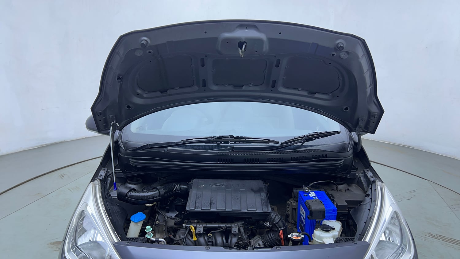 Used 2015 Hyundai Grand i10 Asta AT 1.2 Kappa VTVT Petrol Automatic engine ENGINE & BONNET OPEN FRONT VIEW