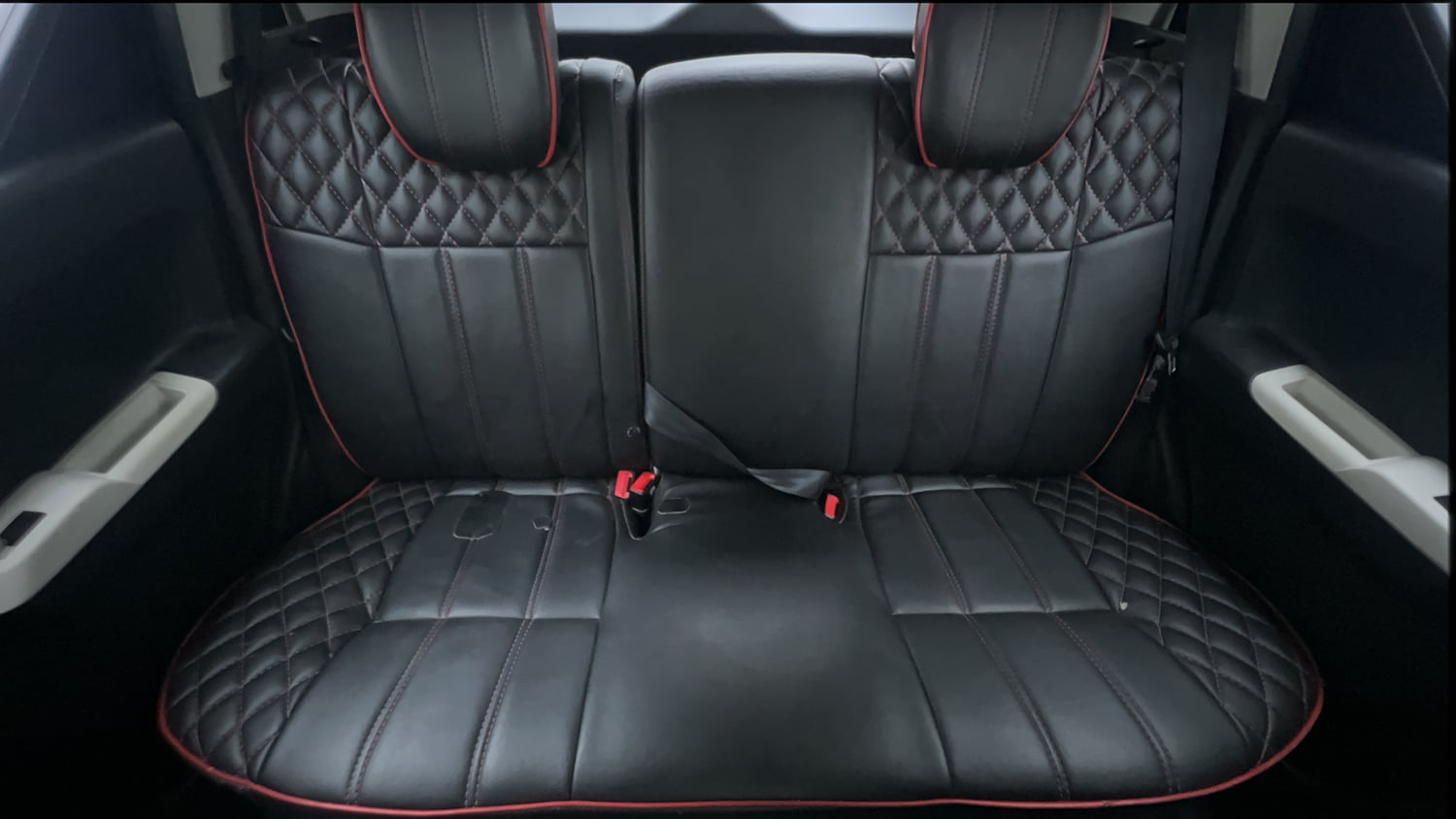 Used 2023 Maruti Suzuki Ignis Zeta 1.2 AMT Petrol Automatic interior REAR SEAT CONDITION VIEW