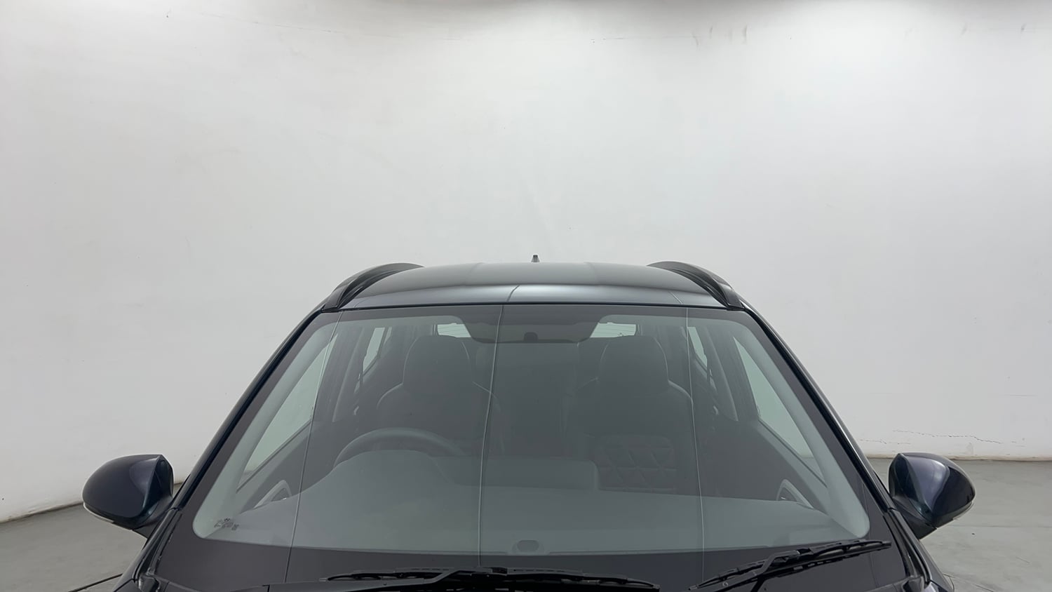 Used 2022 Hyundai Grand i10 Nios Sportz AMT 1.2 CRDi Diesel Automatic exterior FRONT WINDSHIELD VIEW