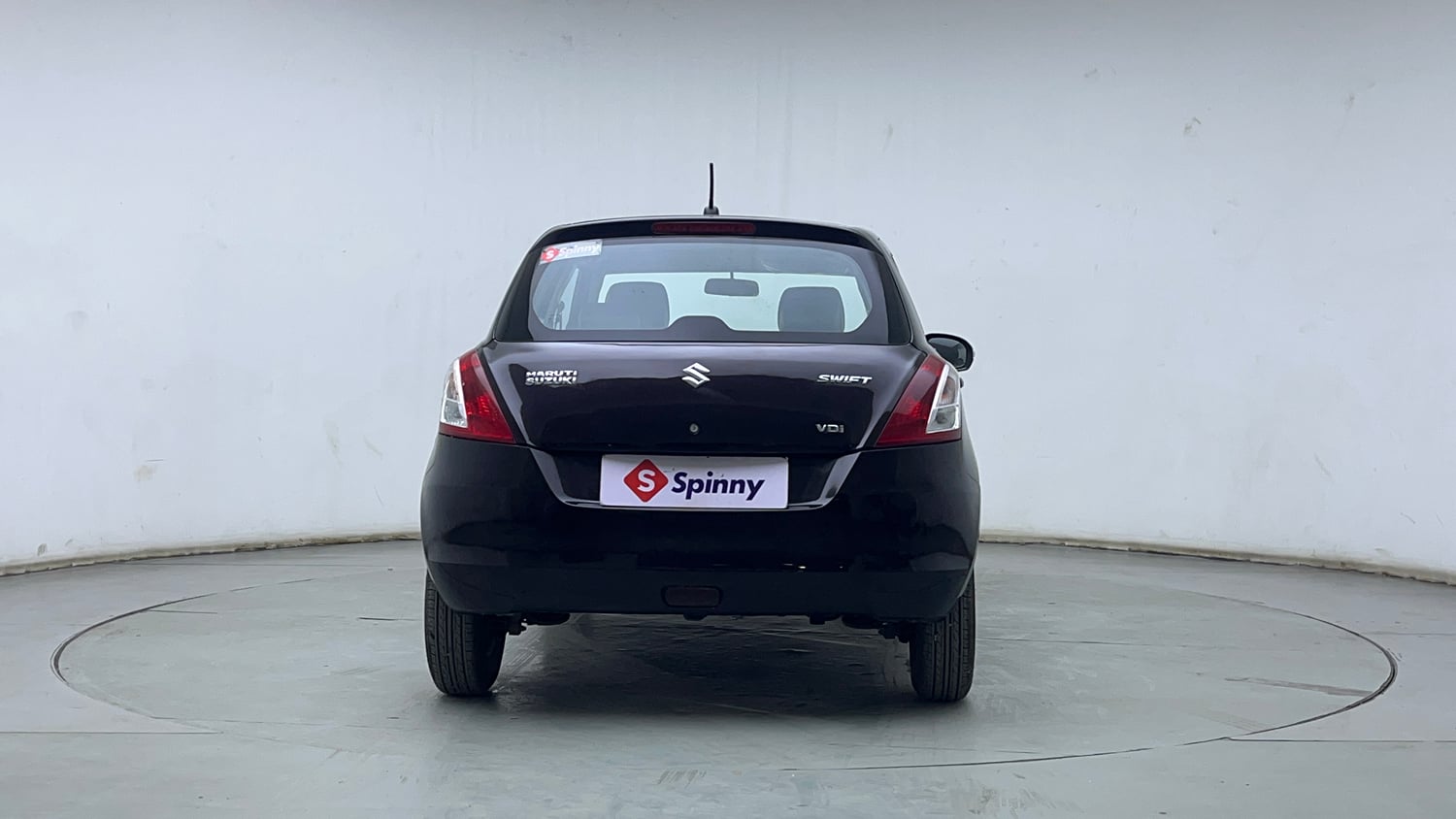 Used 2015 Maruti Suzuki Swift VDi Diesel Manual exterior BACK VIEW