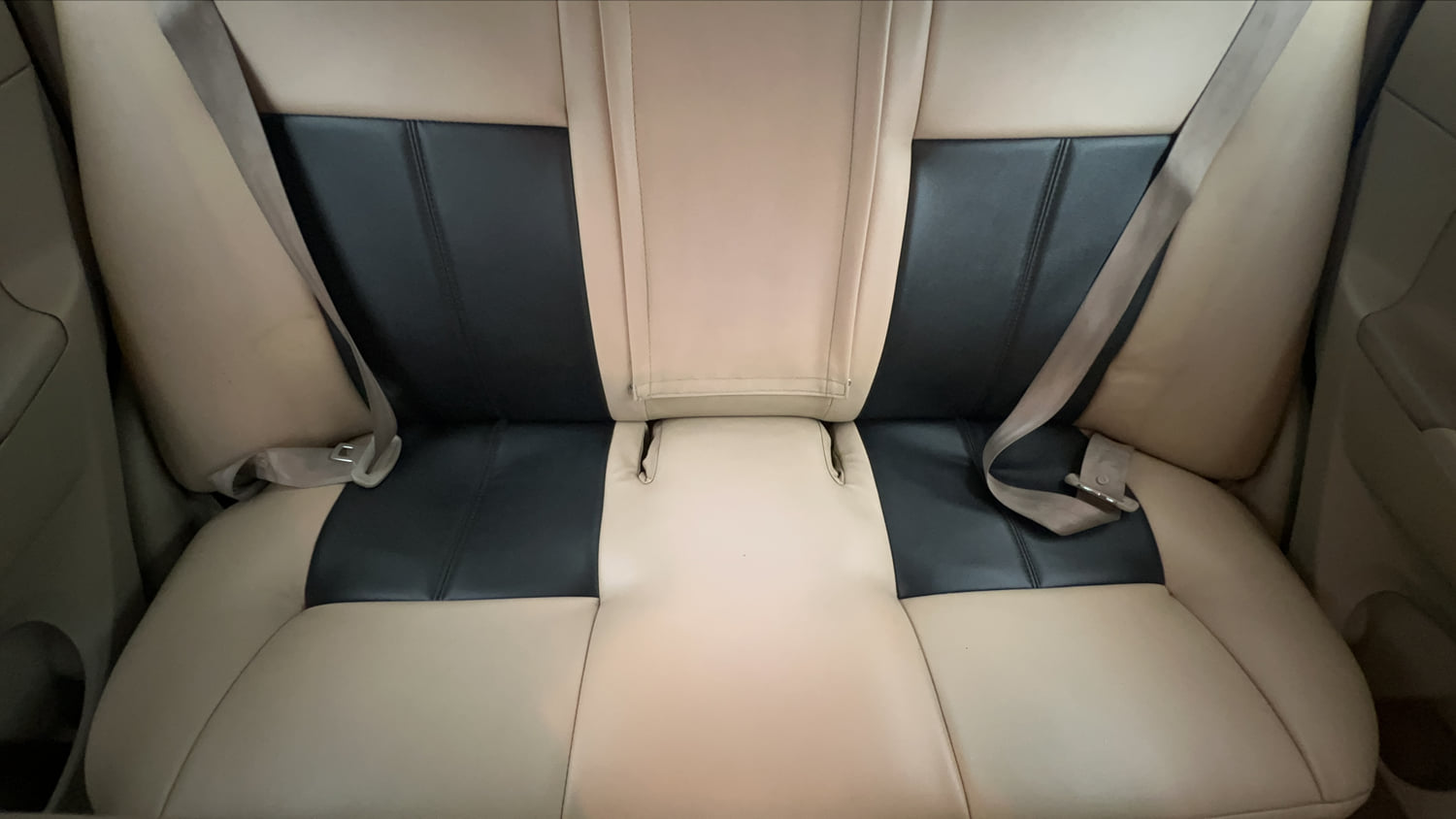 Used 2013 Maruti Suzuki Swift Dzire VXI Petrol Manual interior REAR SEAT CONDITION VIEW