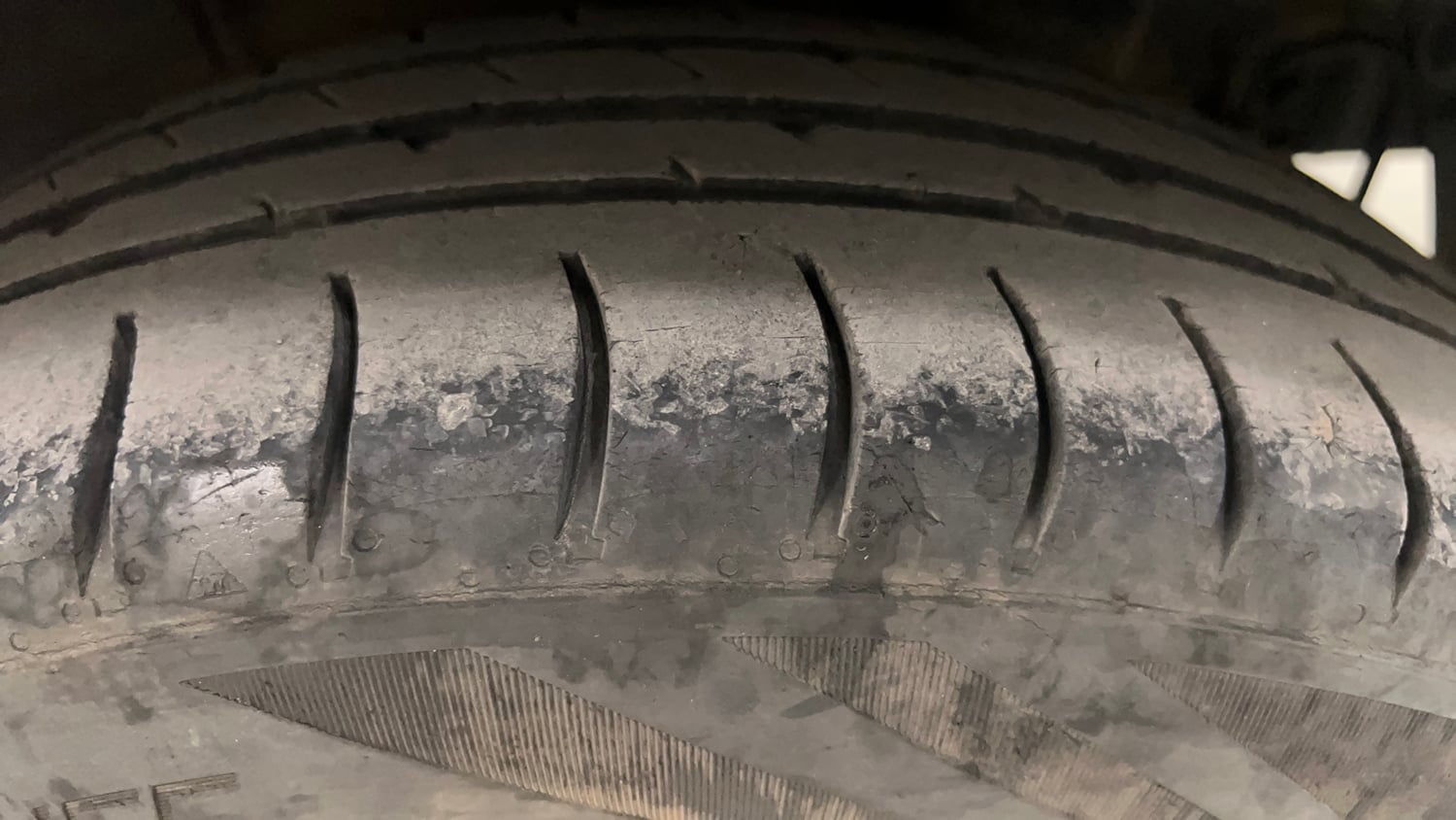 Used 2016 Hyundai Grand i10 Asta 1.2 Kappa VTVT (O) Petrol Manual tyres LEFT REAR TYRE TREAD VIEW