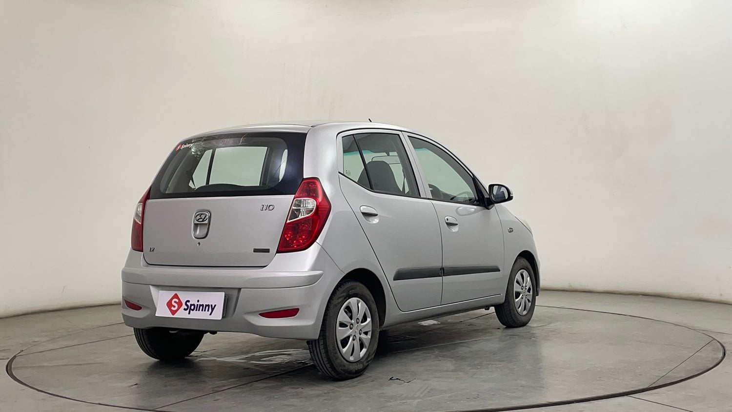 Used 2012 Hyundai i10 Magna 1.2 Kappa2 Petrol Manual exterior RIGHT REAR CORNER VIEW