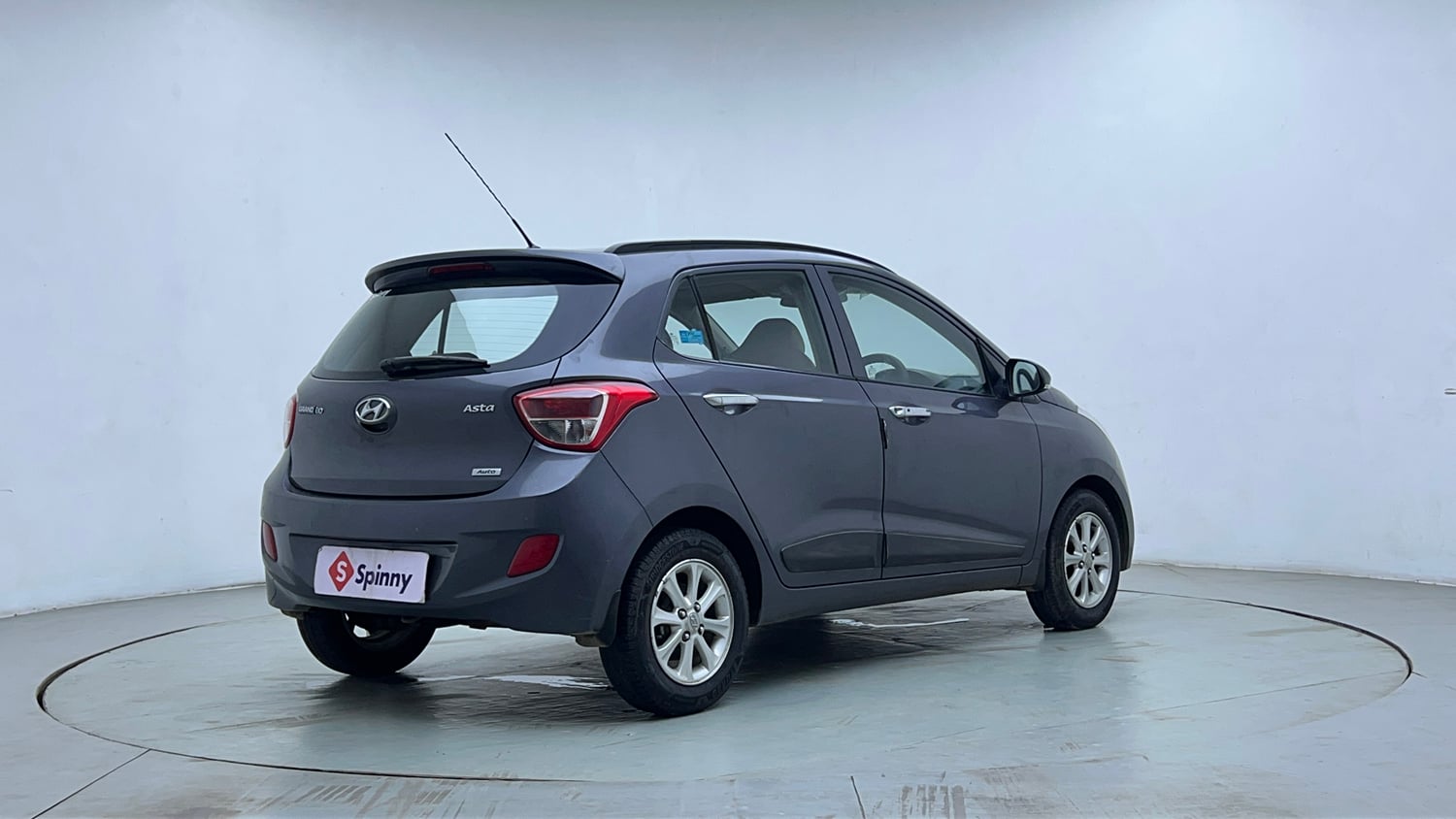 Used 2015 Hyundai Grand i10 Asta AT 1.2 Kappa VTVT Petrol Automatic exterior RIGHT REAR CORNER VIEW