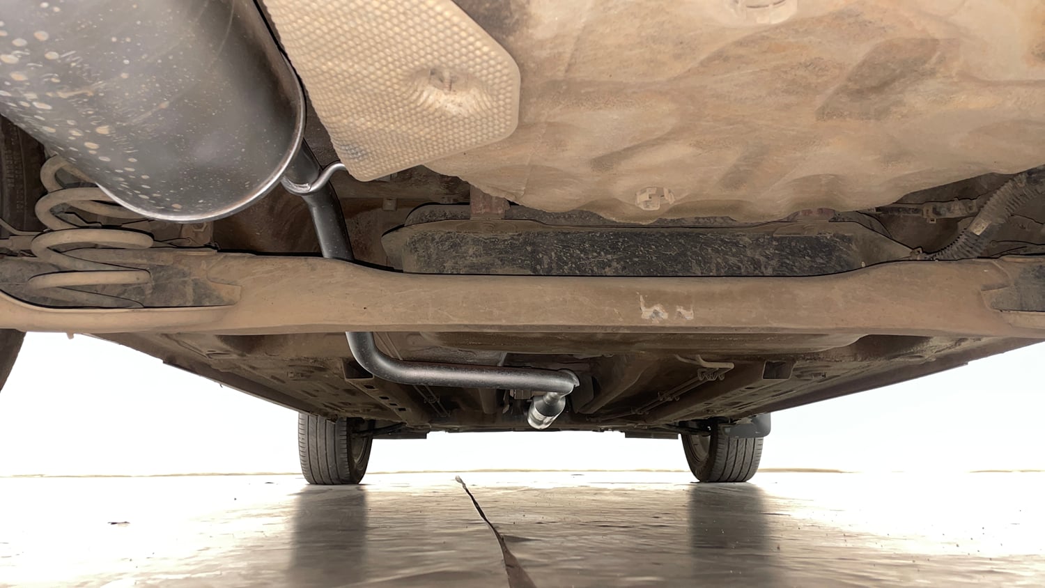 Used 2022 Nissan Magnite XV Turbo Petrol Manual extra REAR UNDERBODY VIEW (TAKEN FROM REAR)