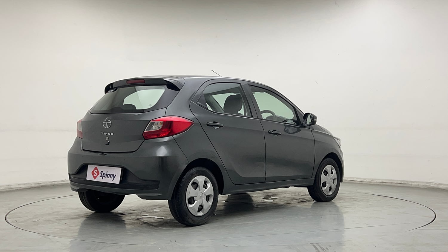 Used 2020 Tata Tiago XT Petrol Manual exterior RIGHT REAR CORNER VIEW
