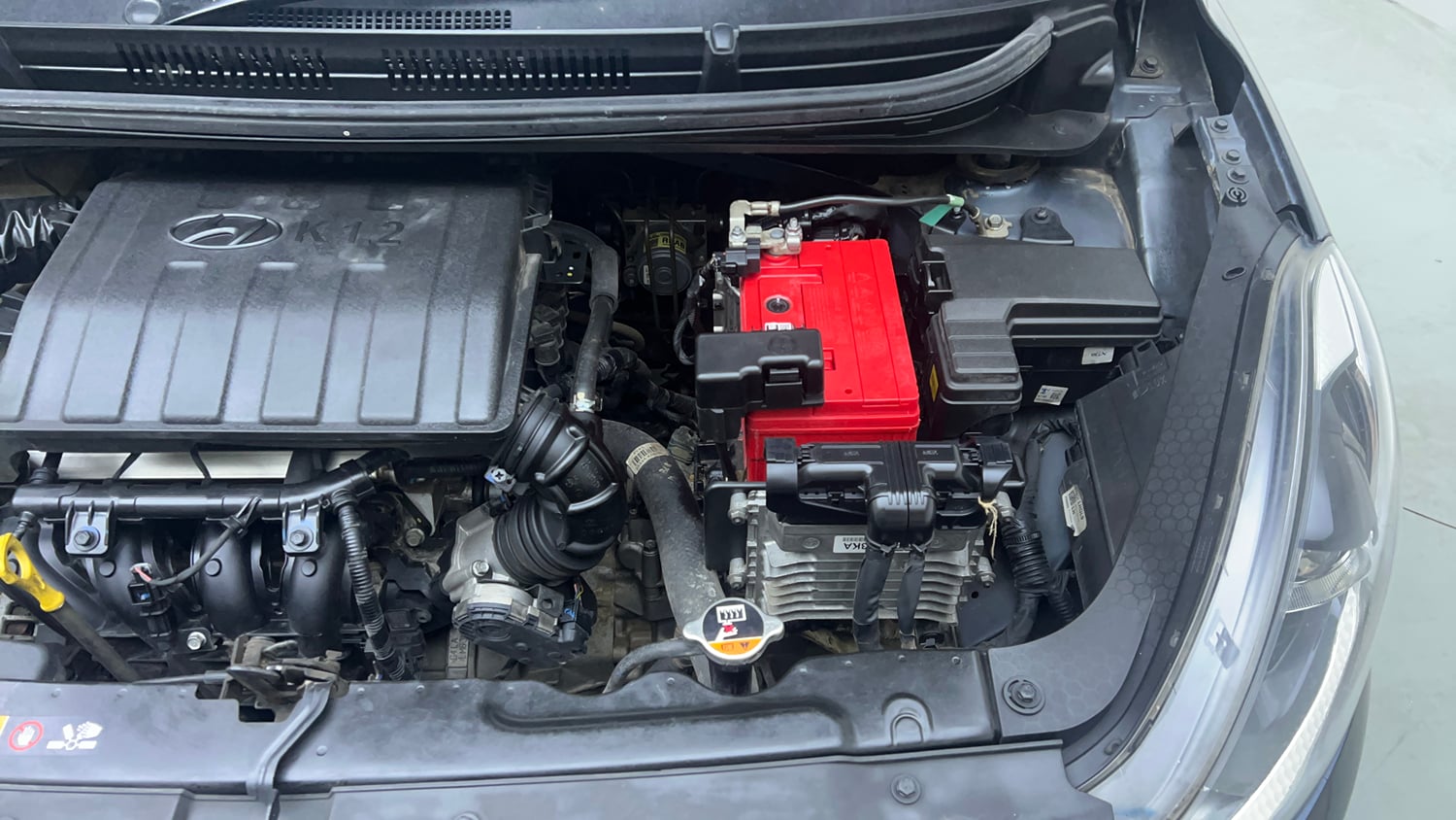 Used 2020 Hyundai Grand i10 Nios Sportz AMT 1.2 Kappa VTVT Petrol Automatic engine ENGINE LEFT SIDE VIEW