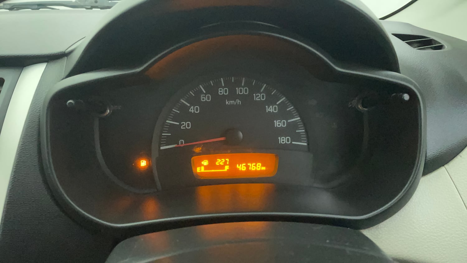 Used 2017 Maruti Suzuki Celerio VXi Petrol Manual interior CLUSTERMETER VIEW