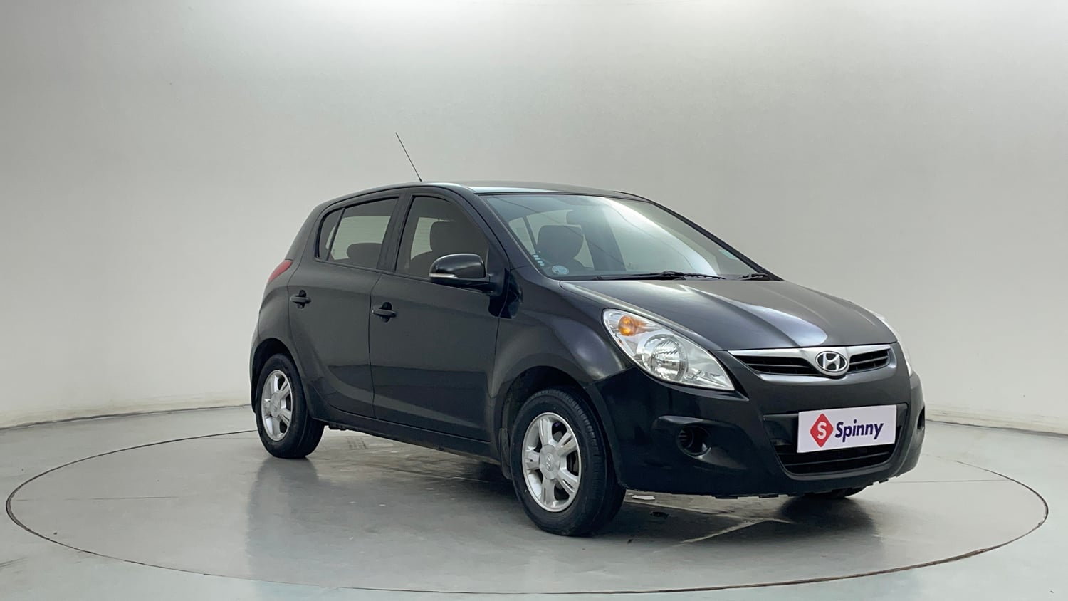 Used 2012 Hyundai i20 Sportz 1.2 BS-IV Petrol Manual exterior RIGHT FRONT CORNER VIEW