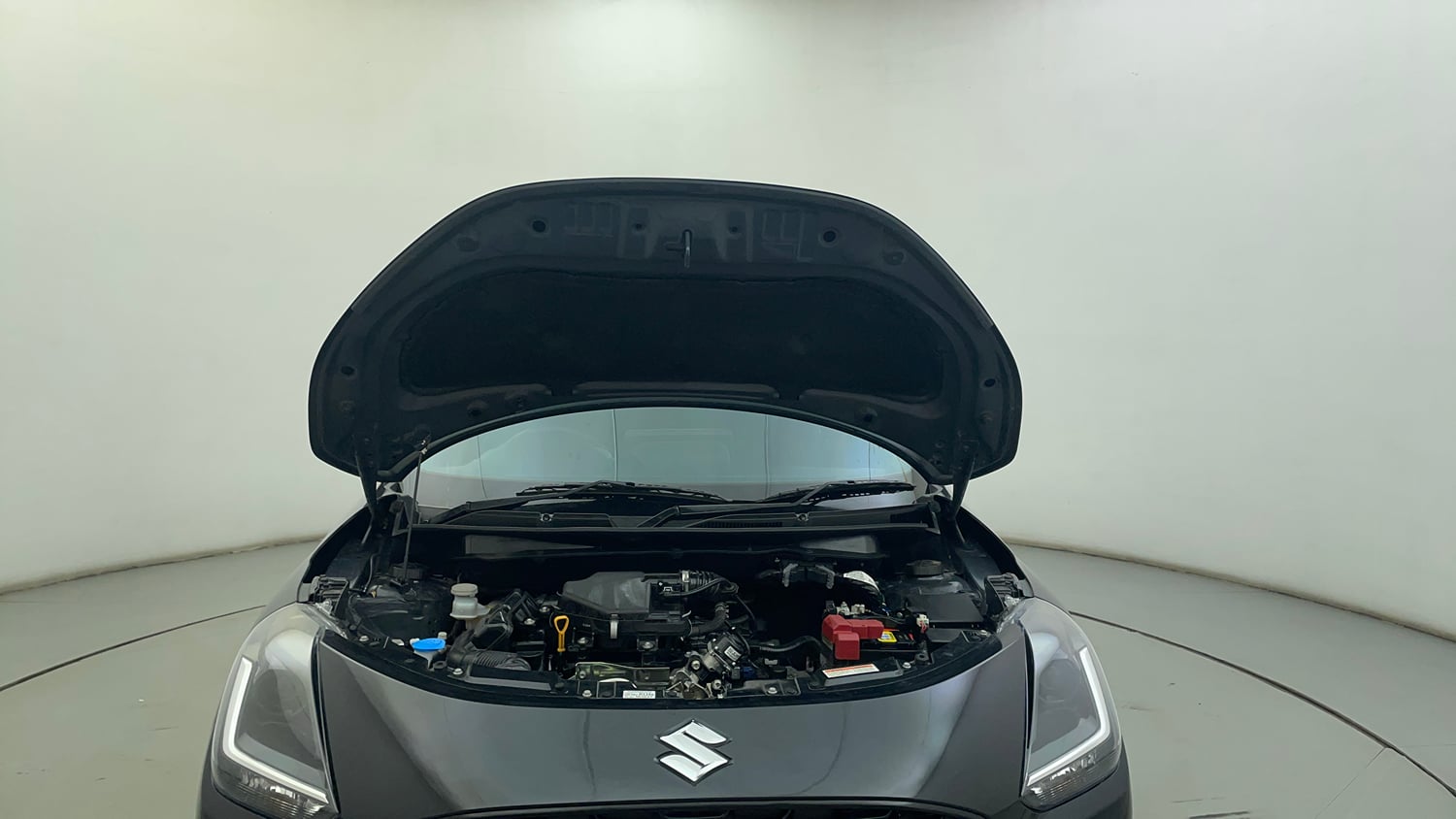 Used 2026 Maruti Suzuki Swift VXi (O) AMT Petrol Automatic engine ENGINE & BONNET OPEN FRONT VIEW