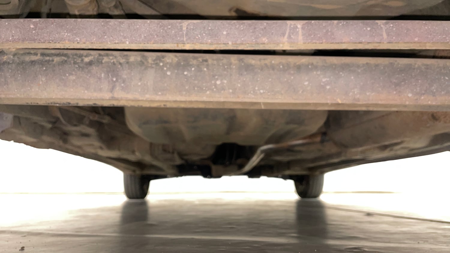 Used 2015 Hyundai Eon D-Lite + Petrol Manual extra REAR UNDERBODY VIEW (TAKEN FROM REAR)