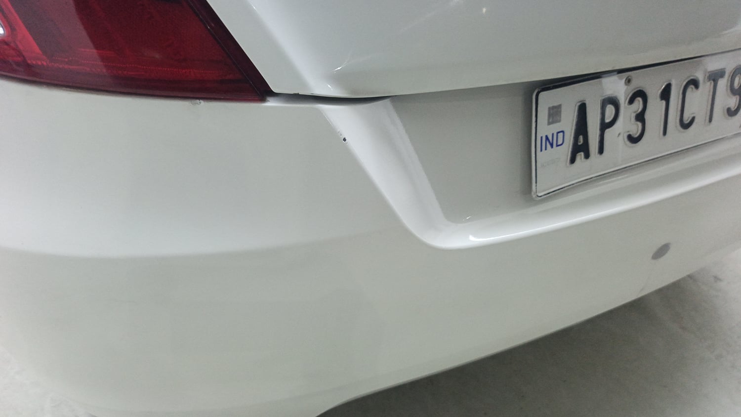 Used 2015 Maruti Suzuki Swift VDi Diesel Manual dents MINOR SCRATCH