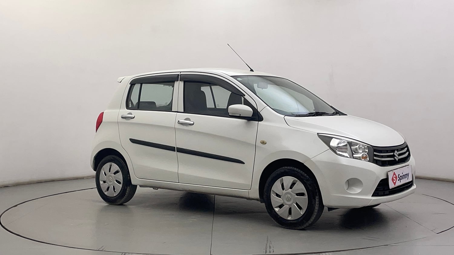 Used 2017 Maruti Suzuki Celerio VXi Petrol Manual exterior RIGHT FRONT CORNER VIEW