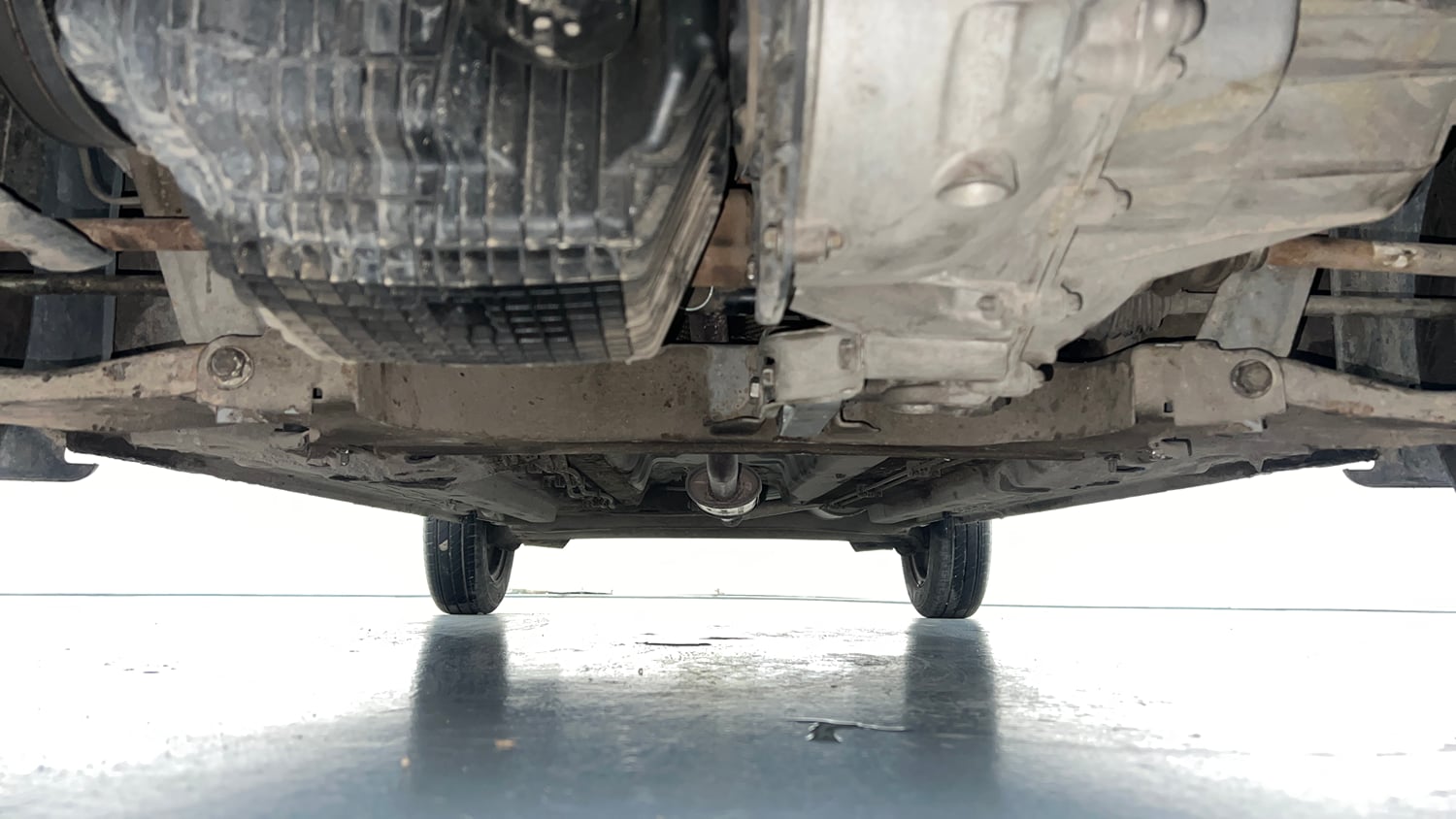 Used 2021 Renault Kwid RXT Petrol Manual extra FRONT LEFT UNDERBODY VIEW