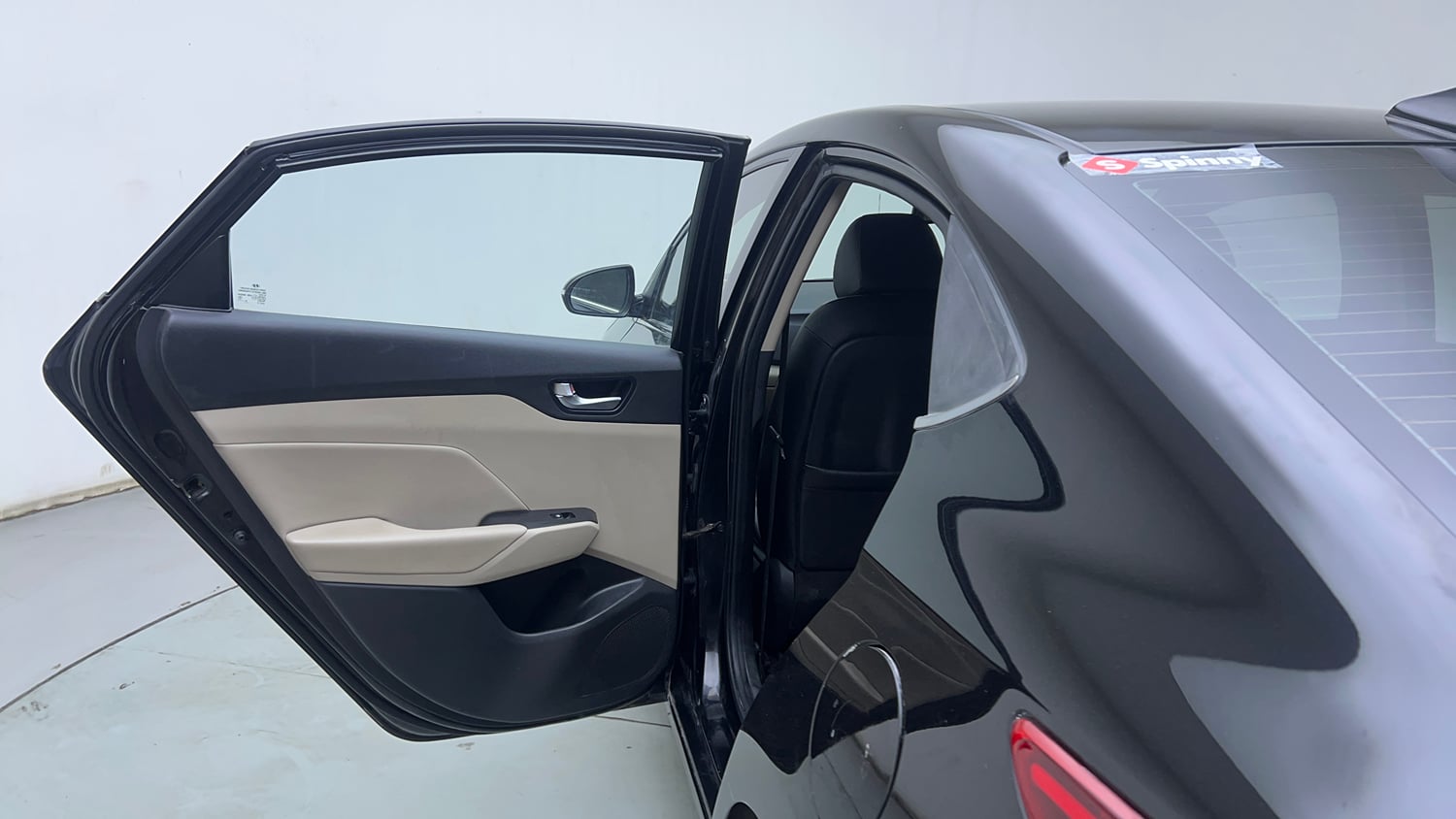 Used 2018 Hyundai Verna SX (O) 1.6 VTVT AT Petrol Automatic interior LEFT REAR DOOR OPEN VIEW