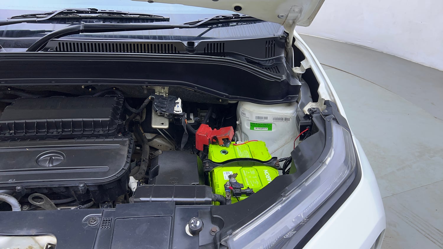 Used 2022 Tata Punch Adventure MT Petrol Manual engine ENGINE LEFT SIDE VIEW