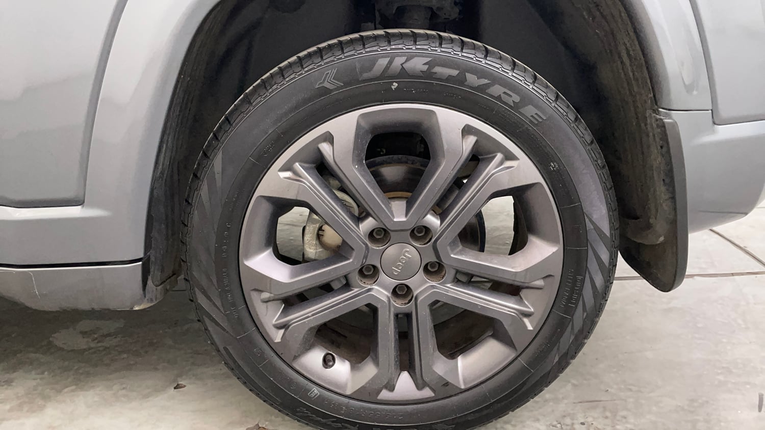 Used 2022 Jeep Compass 5th Anniversary Edition 1.4 Petrol DCT Petrol Automatic tyres LEFT REAR TYRE RIM VIEW