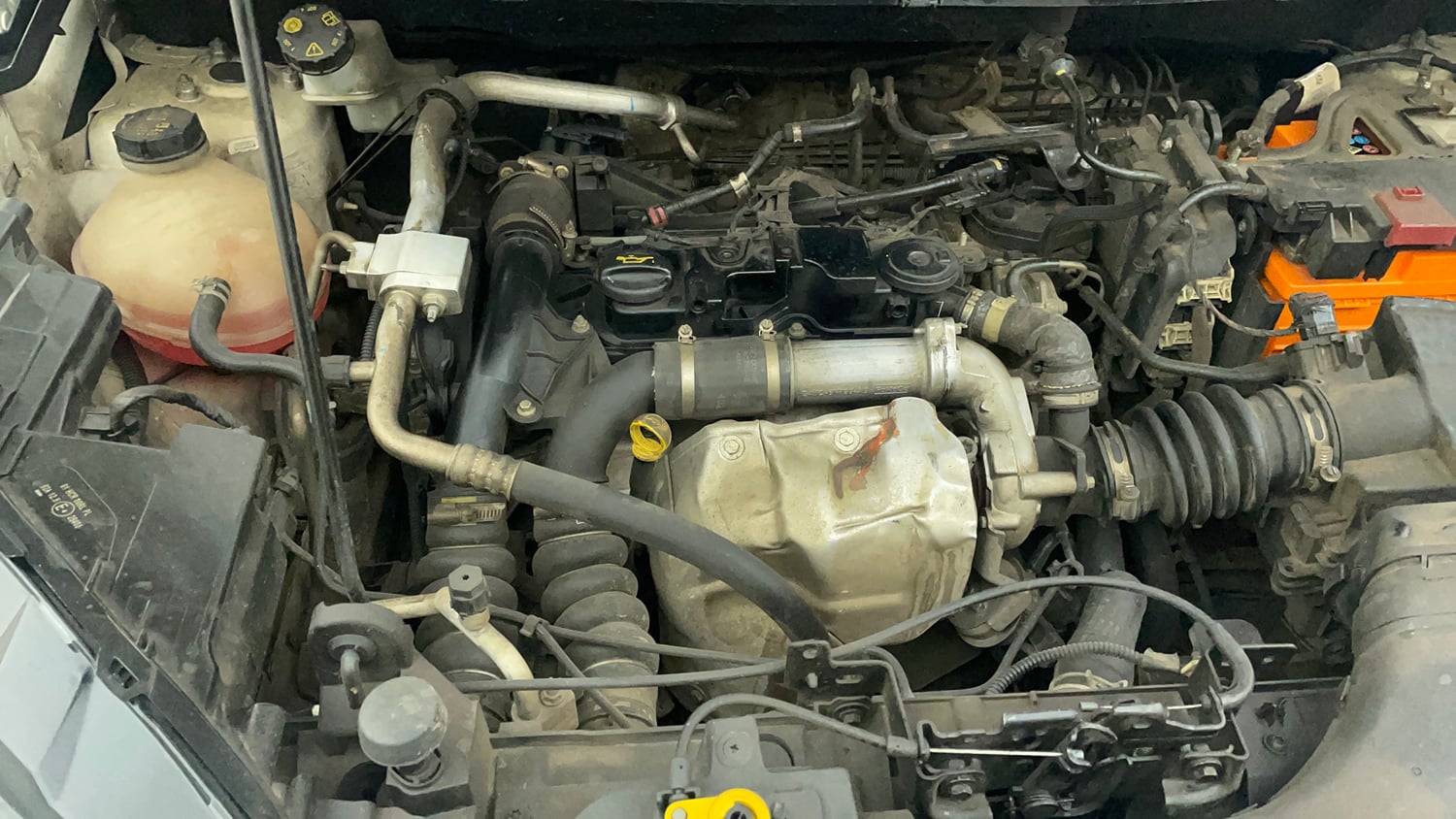 Used 2019 Ford EcoSport Titanium 1.5L TDCi Diesel Manual engine ENGINE RIGHT SIDE VIEW