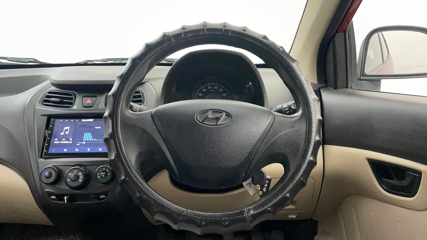 Used 2015 Hyundai Eon D-Lite + Petrol Manual interior STEERING VIEW