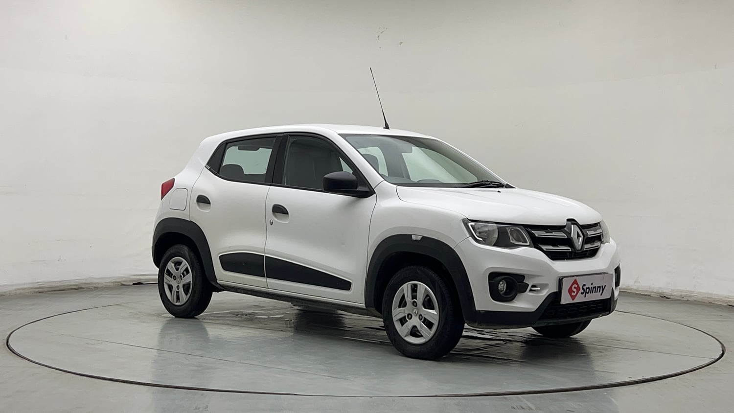 Used 2020 Renault Kwid RXT Opt Petrol Manual exterior RIGHT FRONT CORNER VIEW