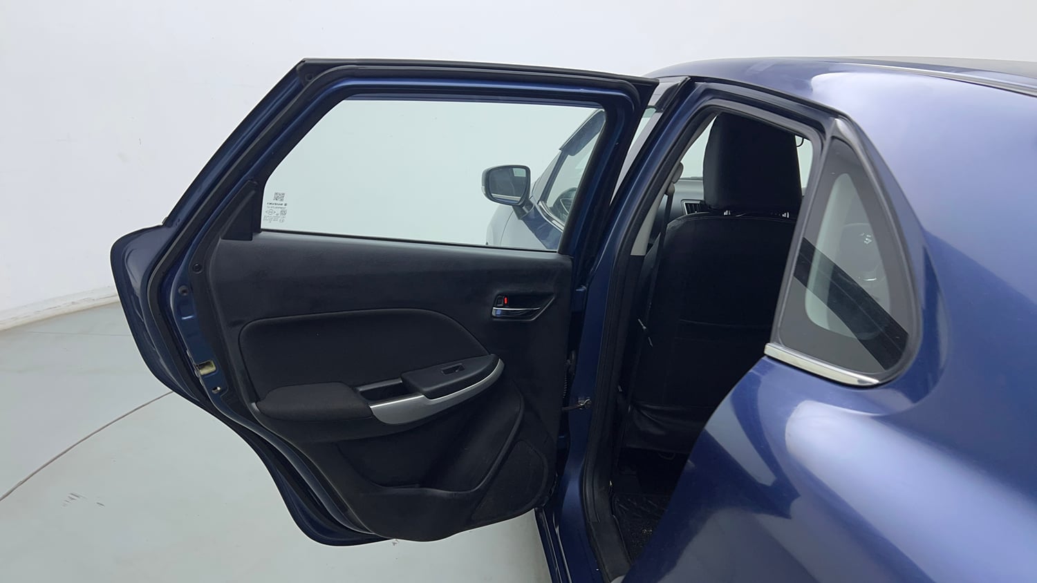Used 2018 Maruti Suzuki Baleno Delta 1.2 Petrol Manual interior LEFT REAR DOOR OPEN VIEW