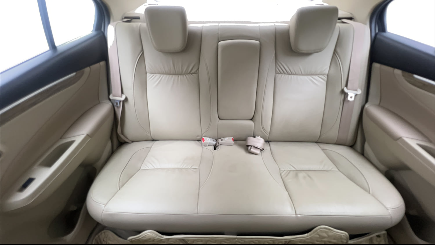 Used 2021 Maruti Suzuki Ciaz Alpha 1.5 AT Petrol Automatic interior REAR SEAT CONDITION VIEW