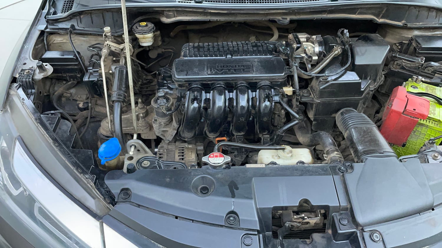 Used 2018 Honda City ZX CVT Petrol Petrol Automatic engine ENGINE RIGHT SIDE VIEW