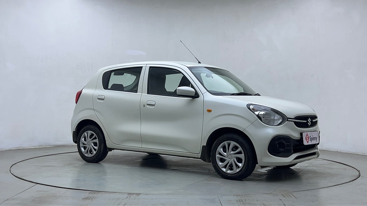 Used 2022 Maruti Suzuki Celerio VXi Petrol Manual exterior RIGHT FRONT CORNER VIEW